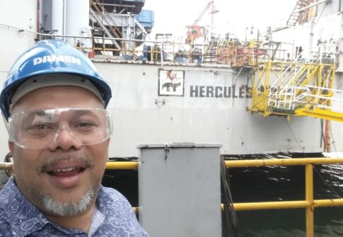 Jack Up rig in Keppel